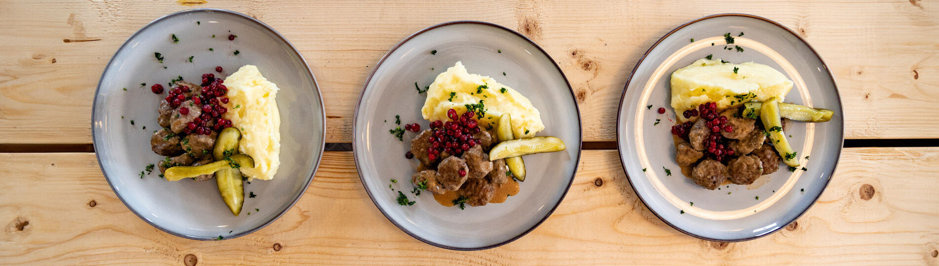 _76A7106_2560x1333 kopiera