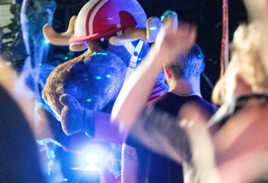 Säfsens maskot Filurius på barndisco